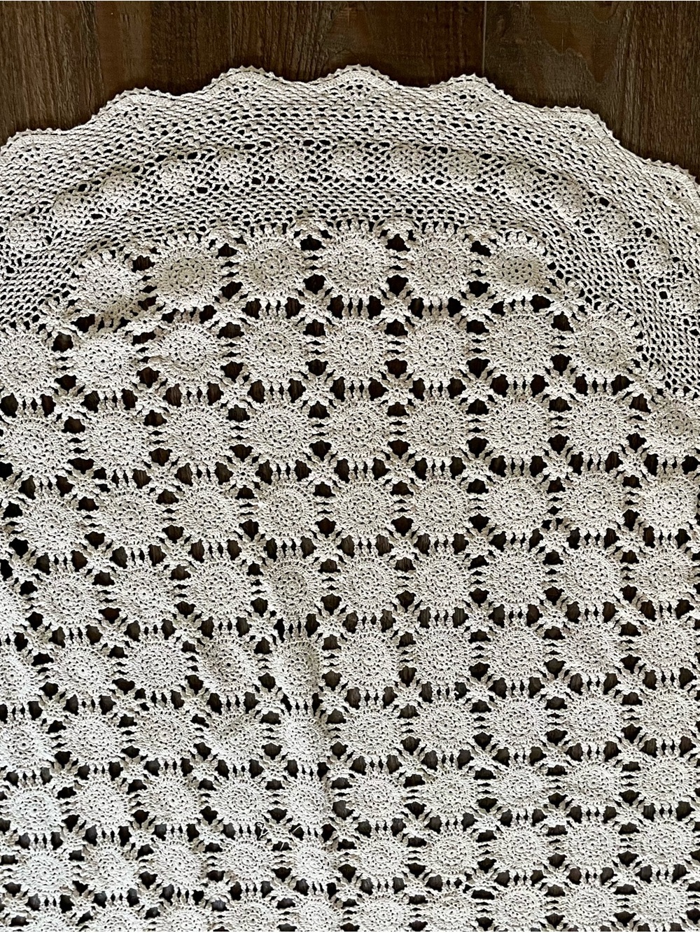 Cream Crochet Oval table cloth - Soft Handcrafted Look 48/80 Inches - Picture 8 of 9